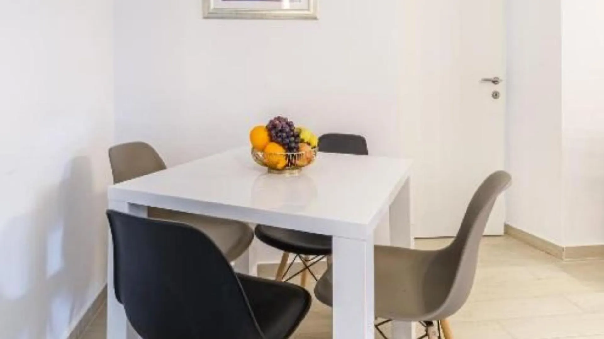 Centar Split Manus Apartment 0*,