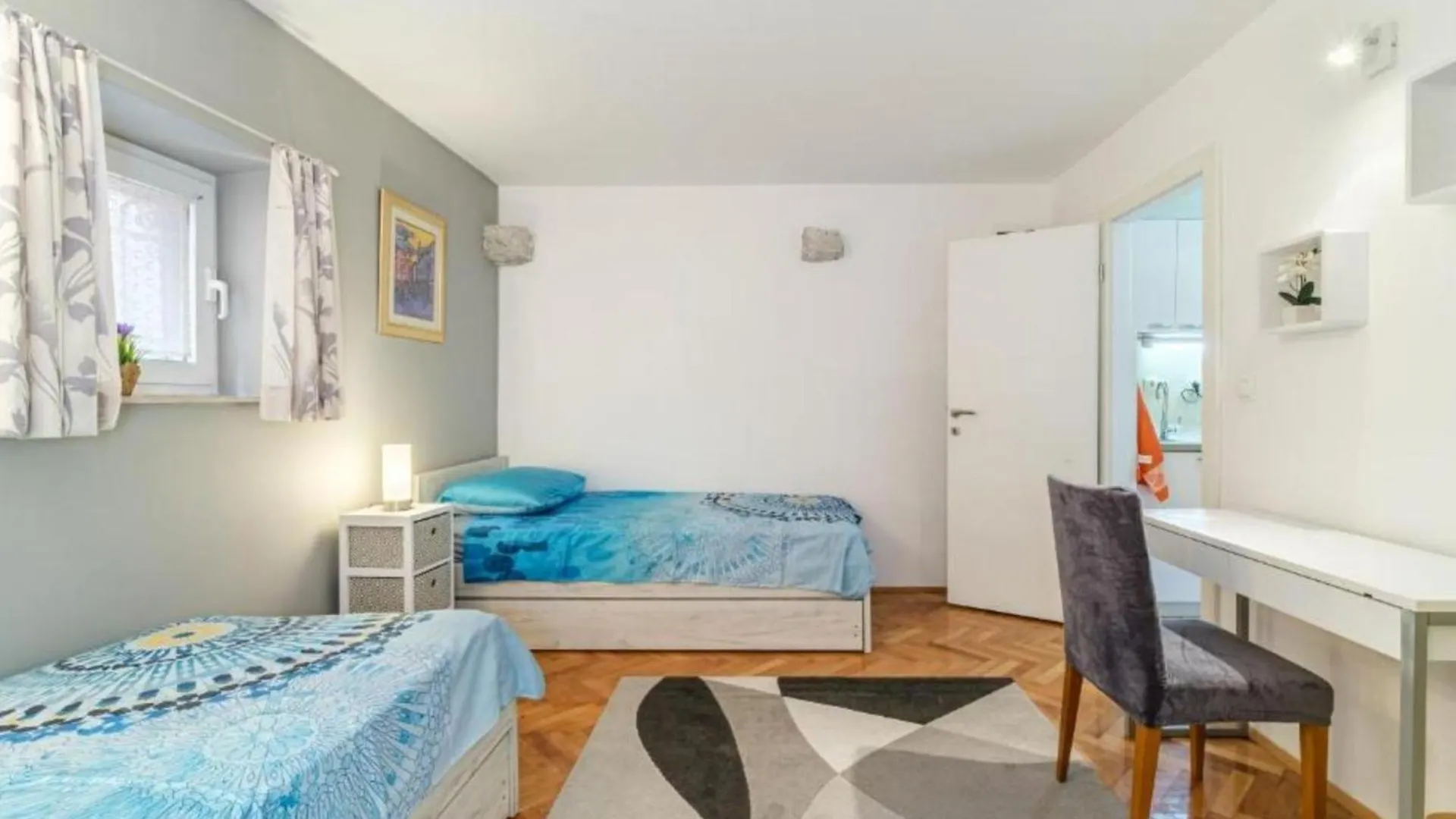 Centar Split Manus Apartment 0*,  Croatia
